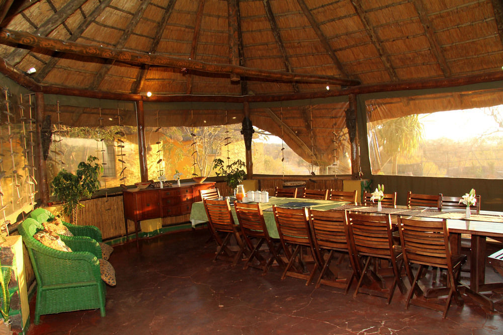 Lesoma Valley Lodge Касане Экстерьер фото