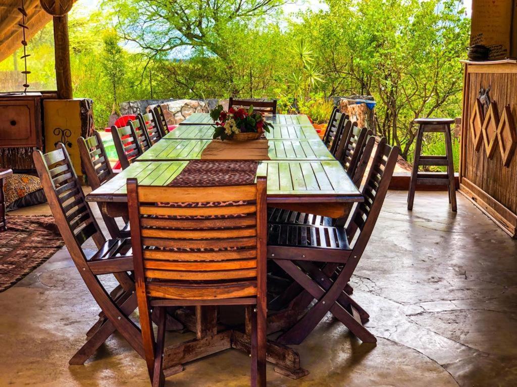 Lesoma Valley Lodge Касане Экстерьер фото
